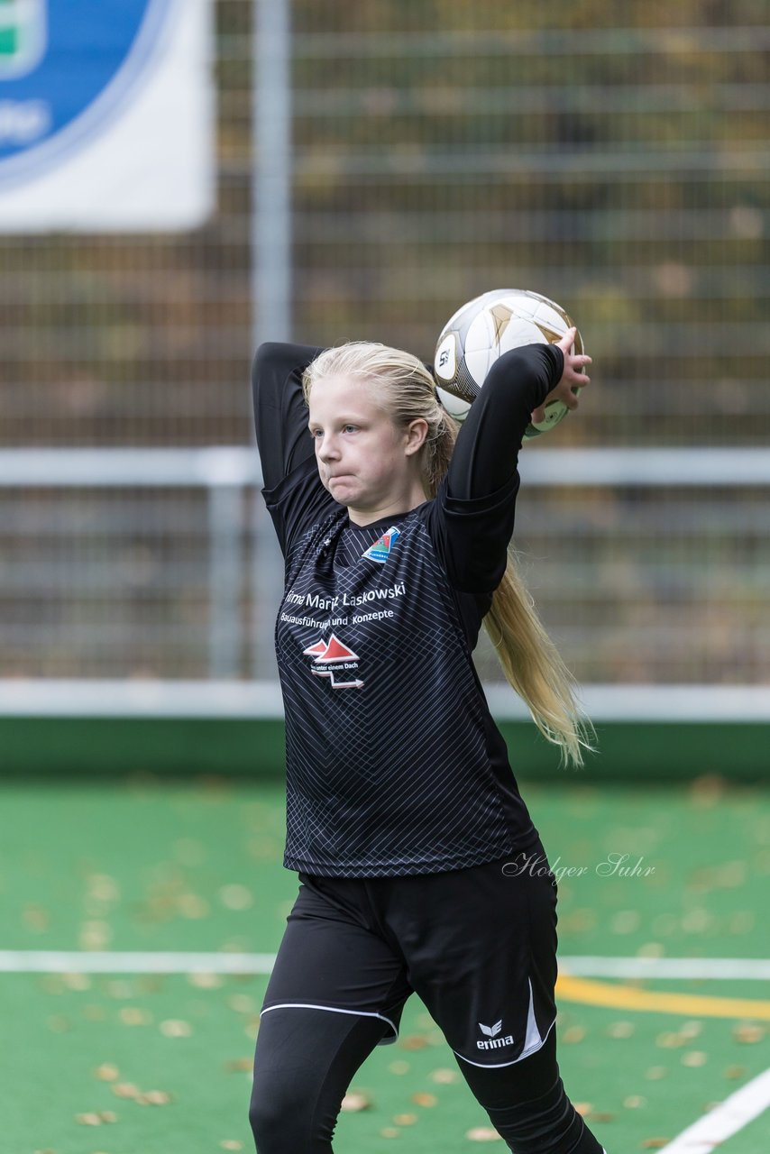 Bild 233 - wCJ VfL Pinneberg - Eimsbuettler TV : Ergebnis: 0:3